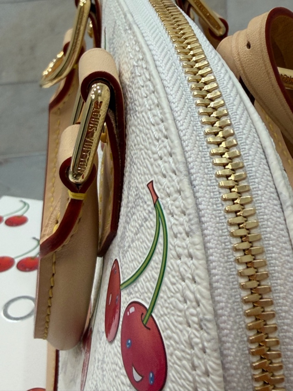 Louis Vuitton X Takashi Murikami Alma BB BNIB LIMITED EDITION - Picture 8 of 16